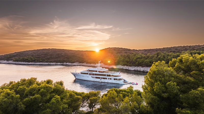 Custom Built 170 | Alfa Mario