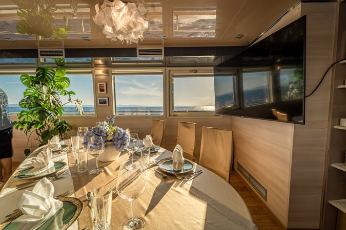 Custom Built 157 | Riva