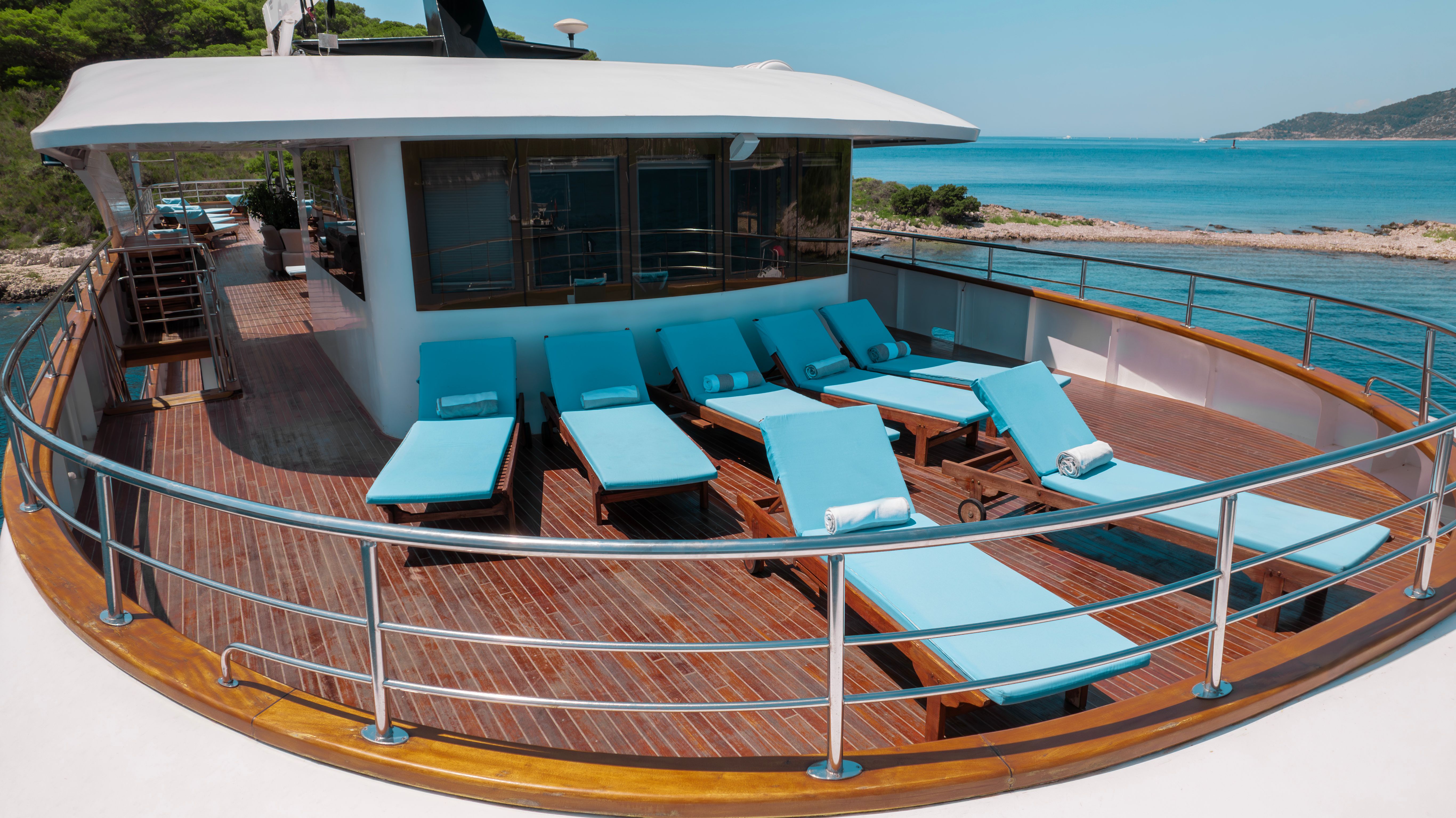 Custom Built 157 | Riva