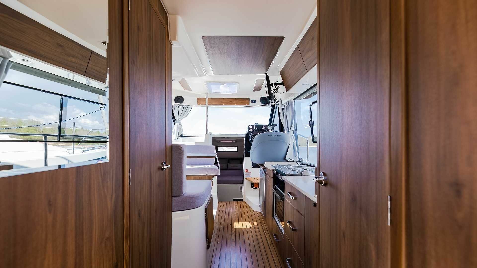 Sun Camper 35 Flybridge | Ewa