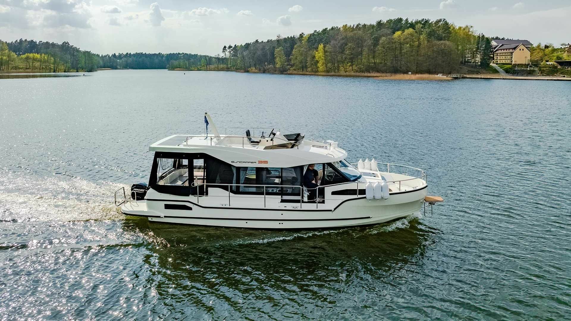 Sun Camper 35 Flybridge | Ewa