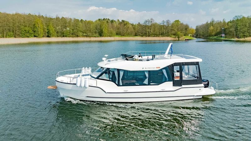 Sun Camper 35 Flybridge | Ewa