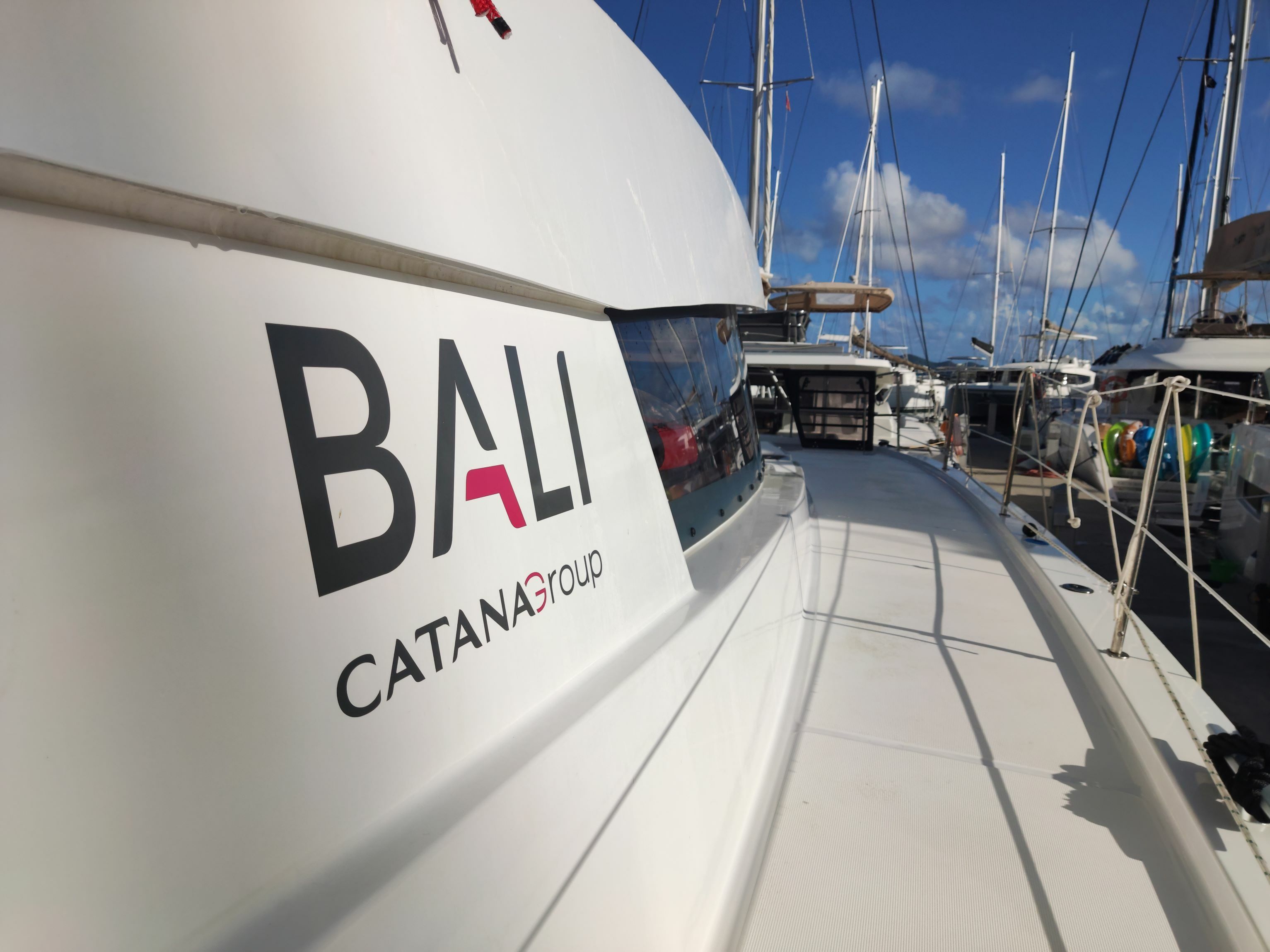 Bali 5.4 | First Class