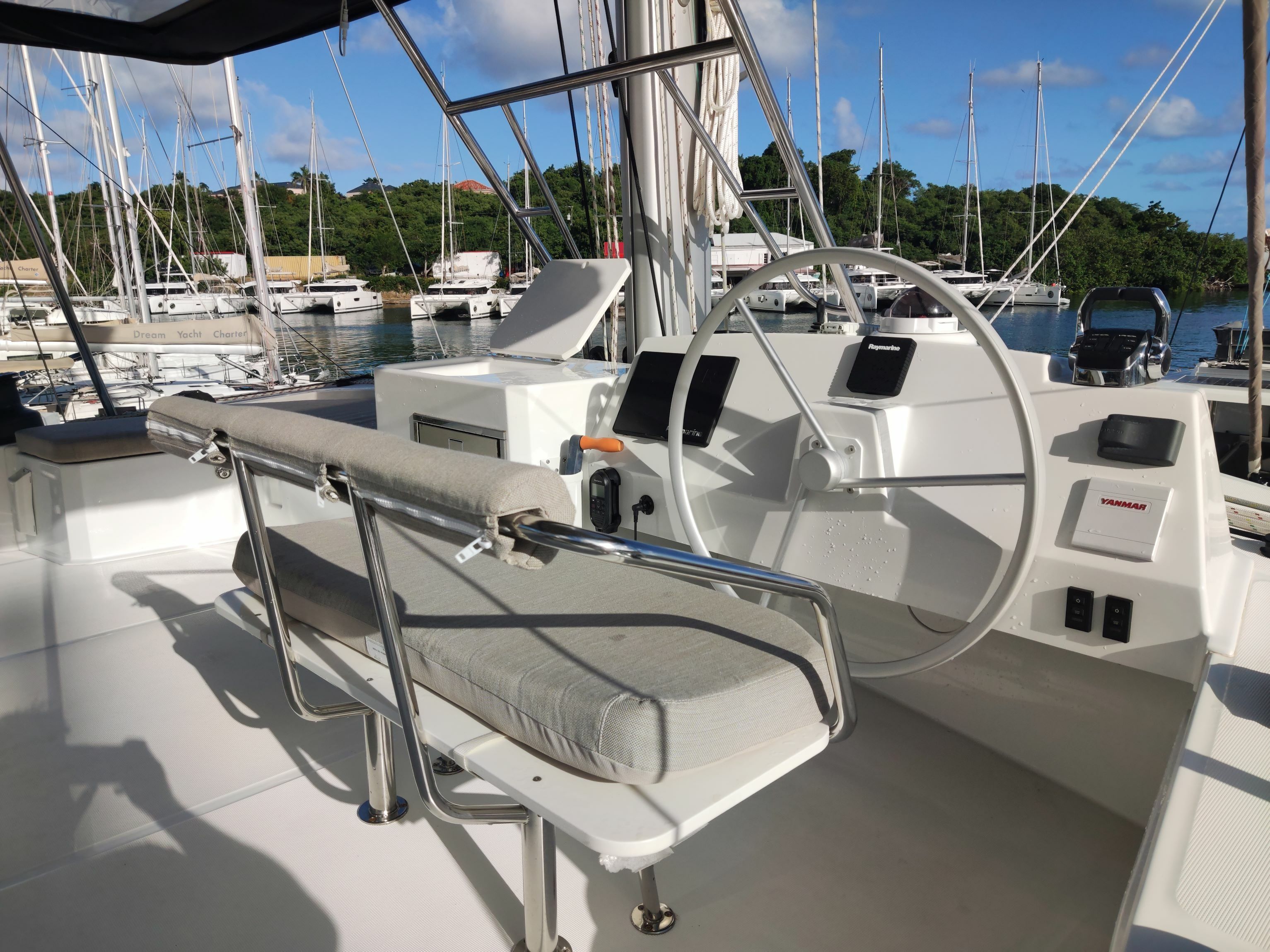 Bali 5.4 | First Class