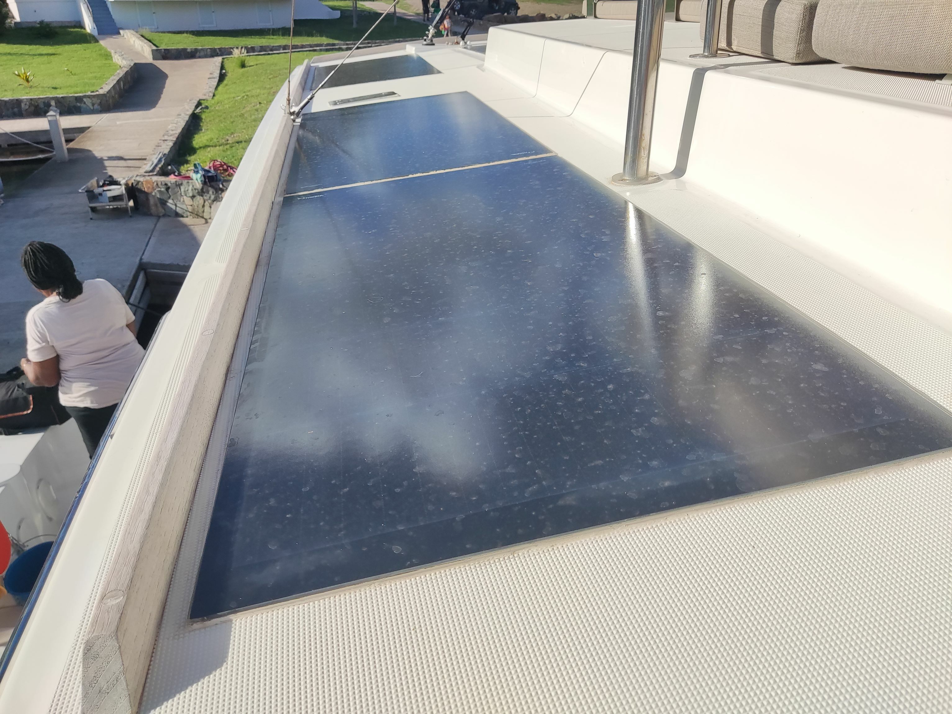 Bali 5.4 | First Class