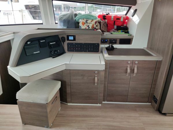 Bali 5.4 | First Class