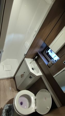 Bali 5.4 | First Class