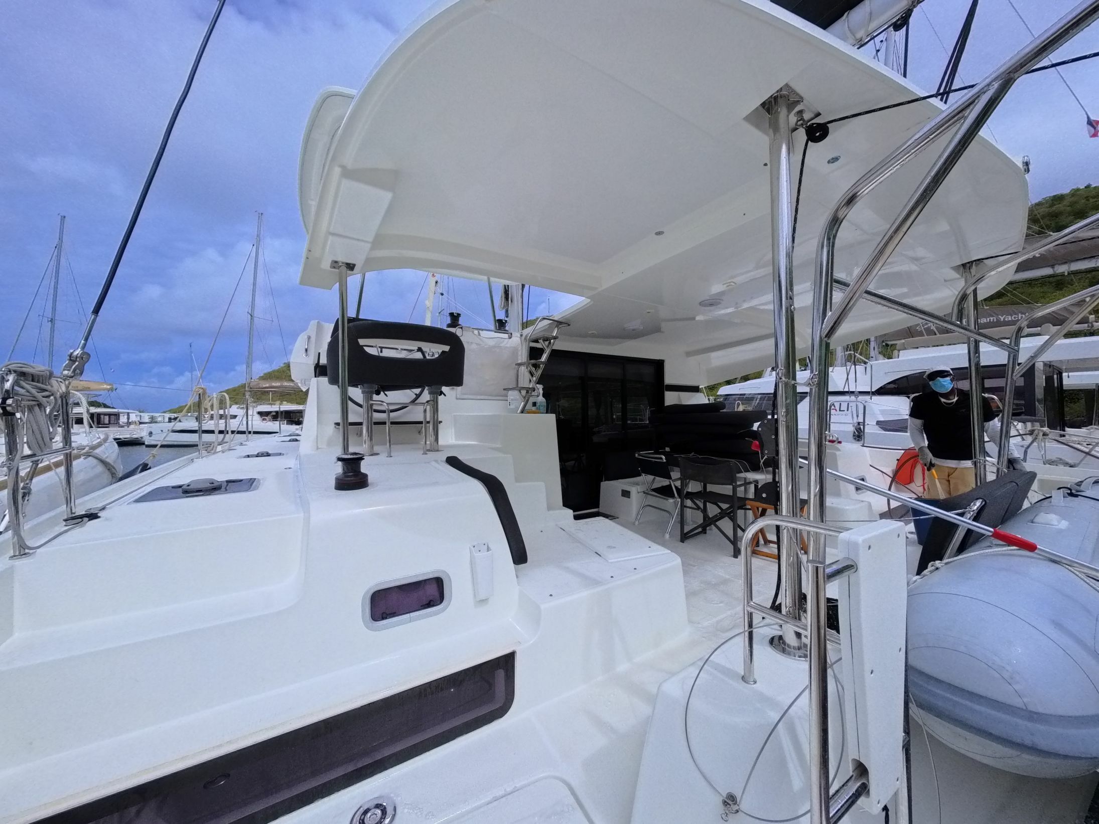 Lagoon 42 | Daffodil