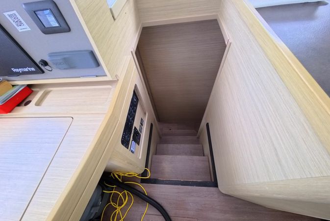 Lagoon 42 | Daffodil