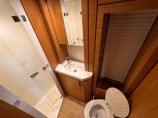 Bali 4.6 | Crossandra