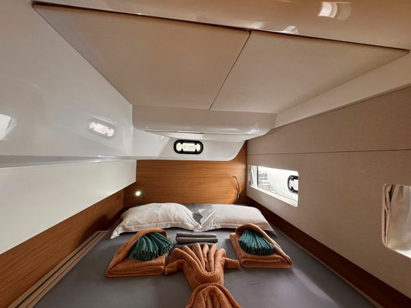 Bali Catsmart | Cherry Blossom