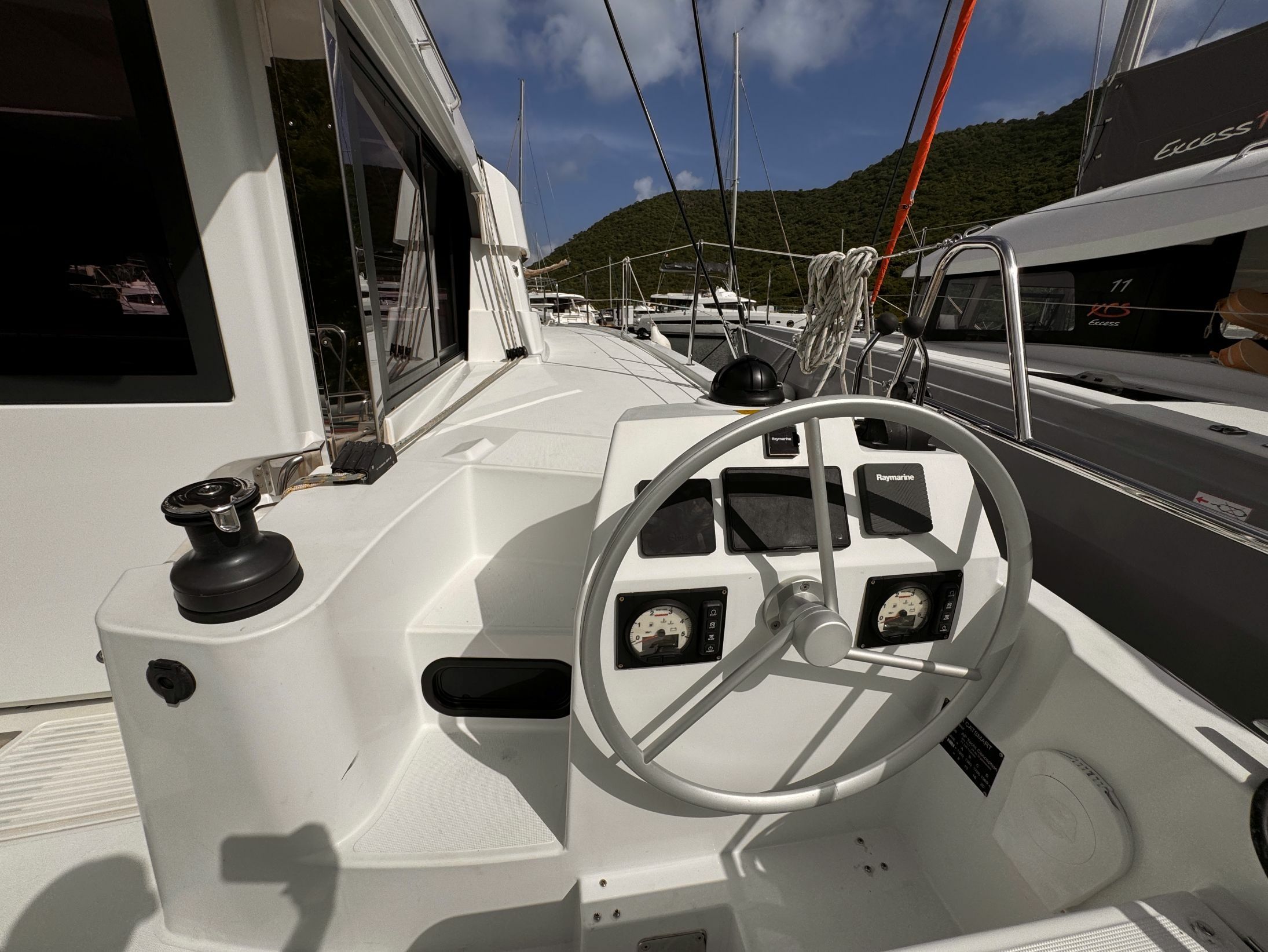 Bali Catsmart | Chrysanthemum