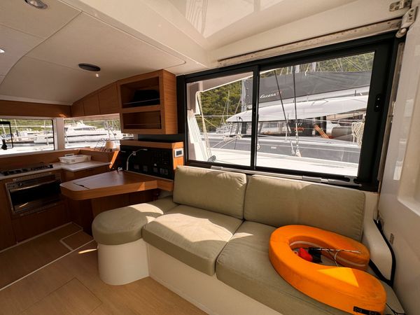 Bali Catsmart | Chrysanthemum