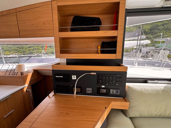 Bali Catsmart | Chrysanthemum