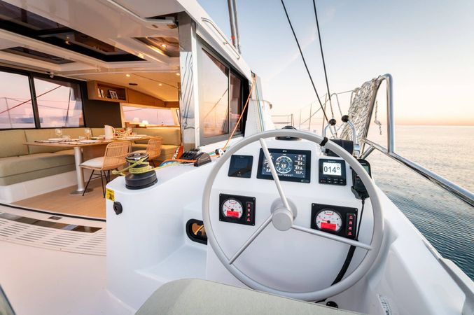 Bali Catsmart | Geranium