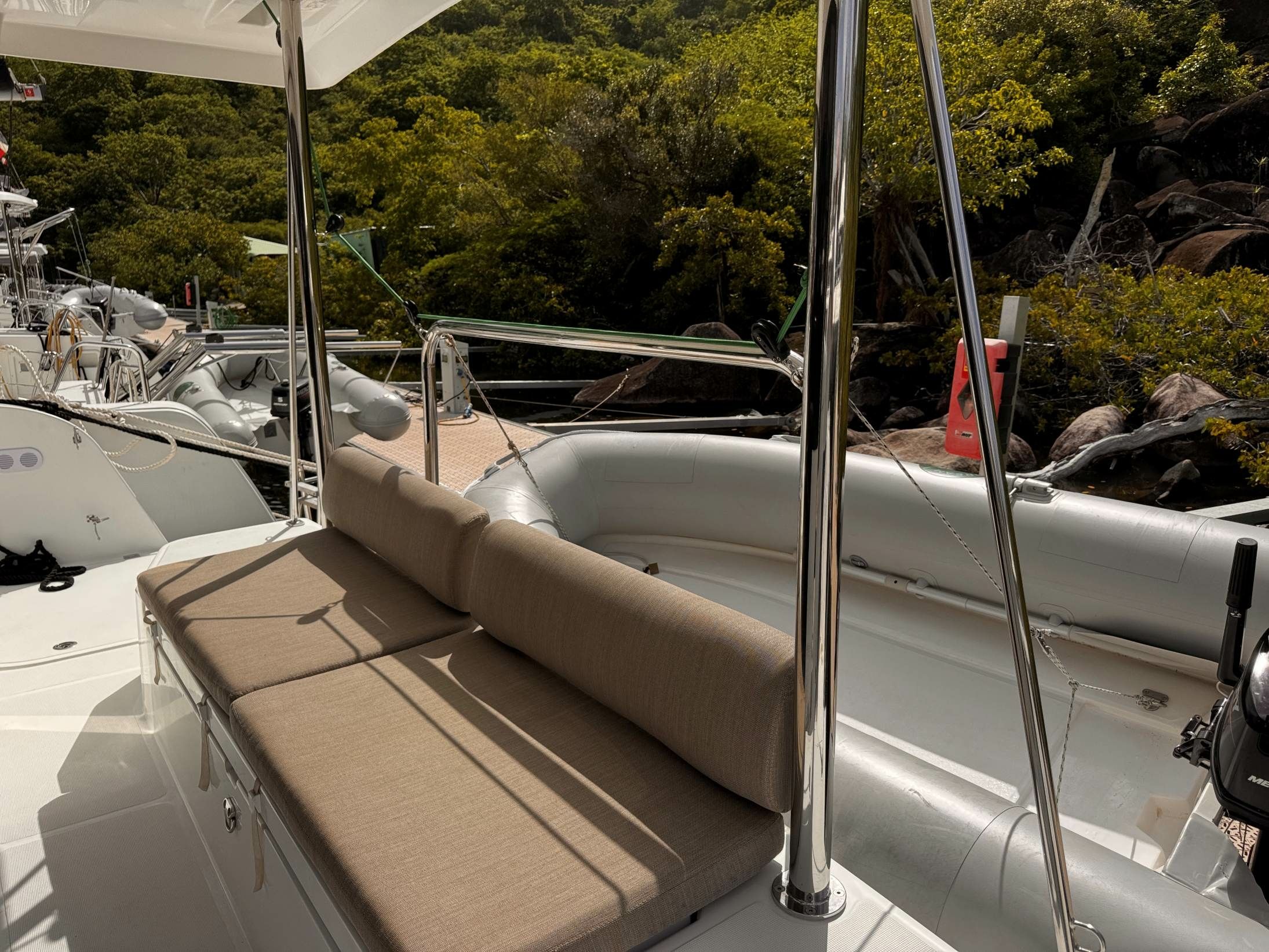 Bali Catspace | Glory Lily