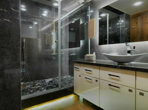 Fountaine Pajot Alegria 67 | Lisa of the Seas