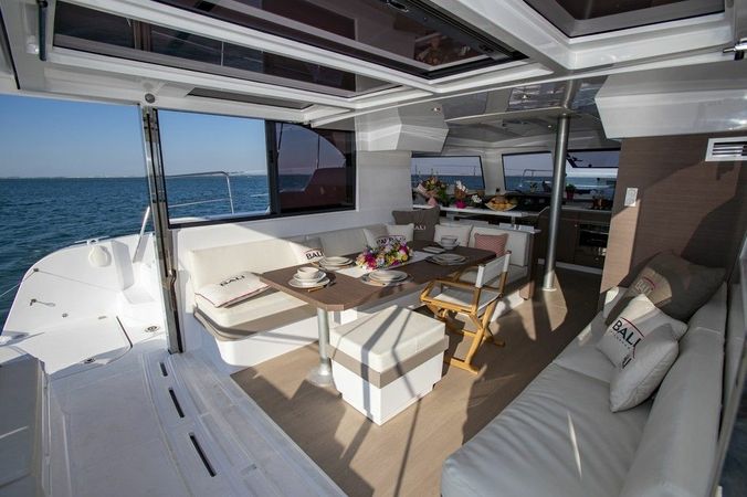 Bali Catspace | Hang Loose