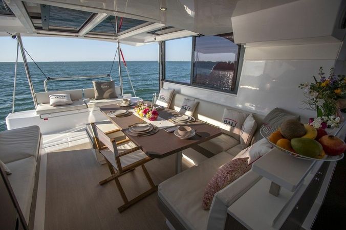 Bali Catspace | Hang Loose