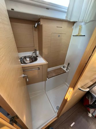 Jeanneau Sun Odyssey 449 | Lady G