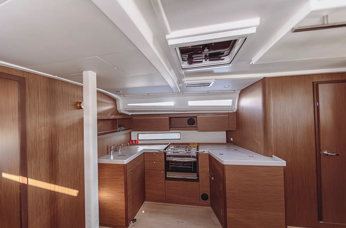 Beneteau Oceanis 40.1 | Miro