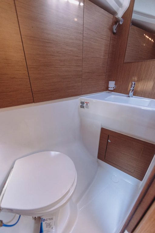 Beneteau Oceanis 40.1 | Miro