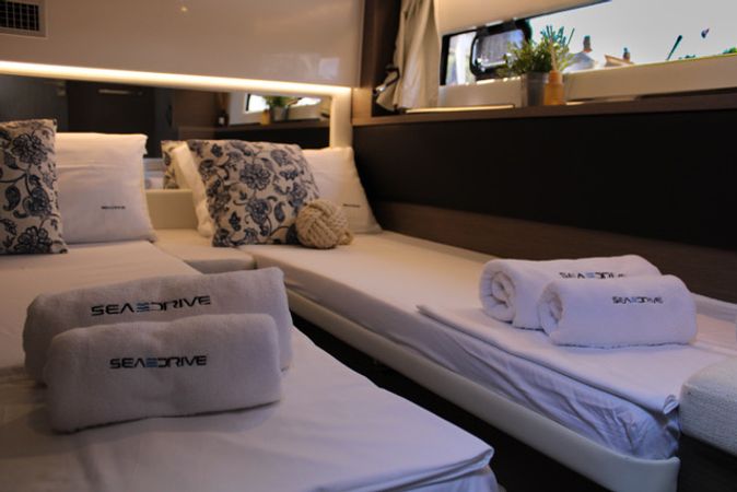 Jeanneau Merry Fisher 1295 Fly | Nika