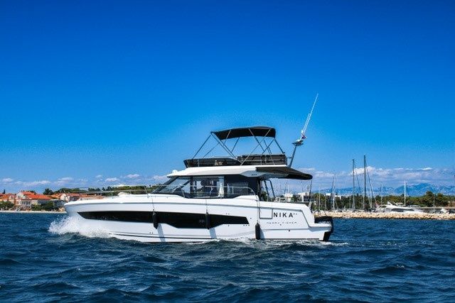 Jeanneau Merry Fisher 1295 Fly | Nika