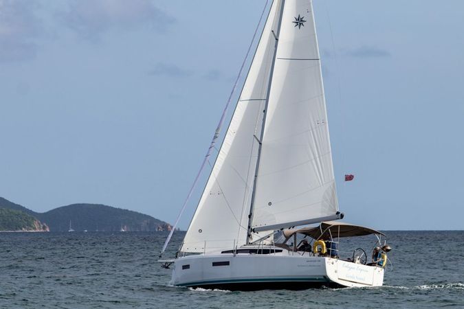Jeanneau Sun Odyssey 380 | Calypso Express