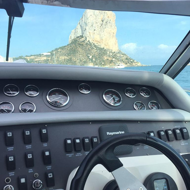 Sea Ray 38 | Calipo