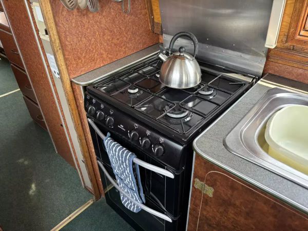 Custom Built 68 | Lillian Ginger