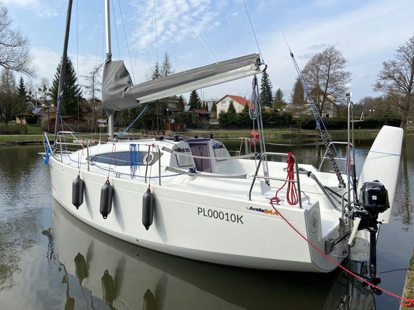 Antila 24.4 | Szamanka