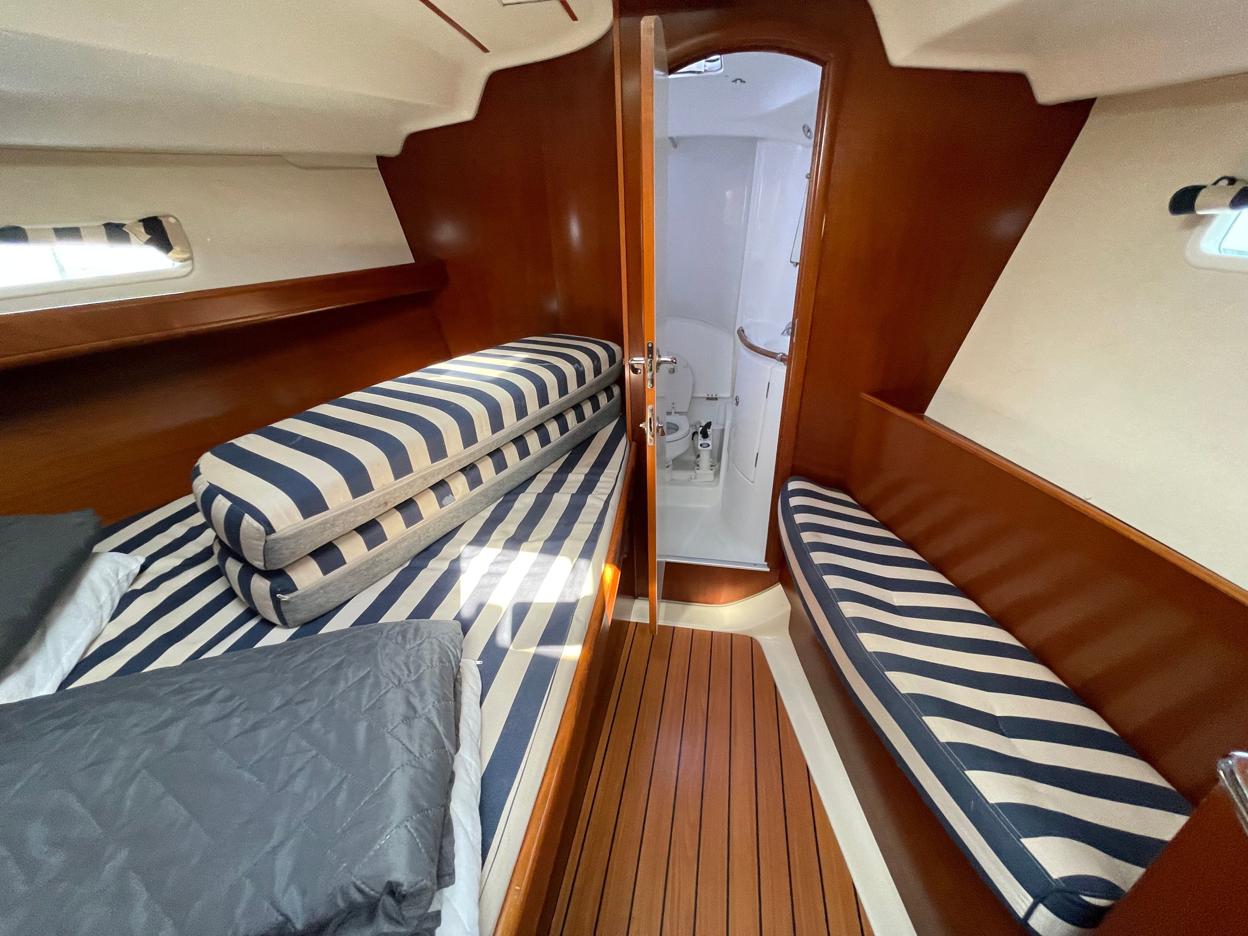 Beneteau Oceanis Clipper 393 | Armenistis