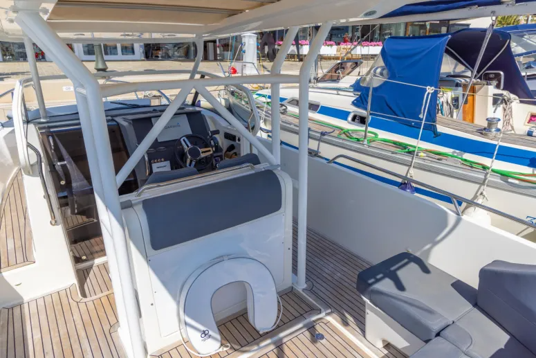 Nimbus T9 | Cinnamon