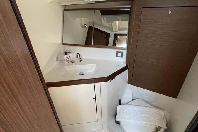 Beneteau Oceanis 46.1 | West