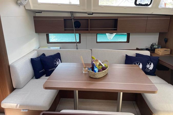 Beneteau Oceanis 46.1 | West