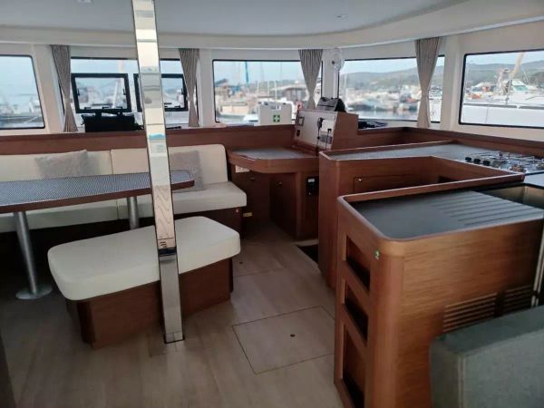 Lagoon 42 | Take it Easy