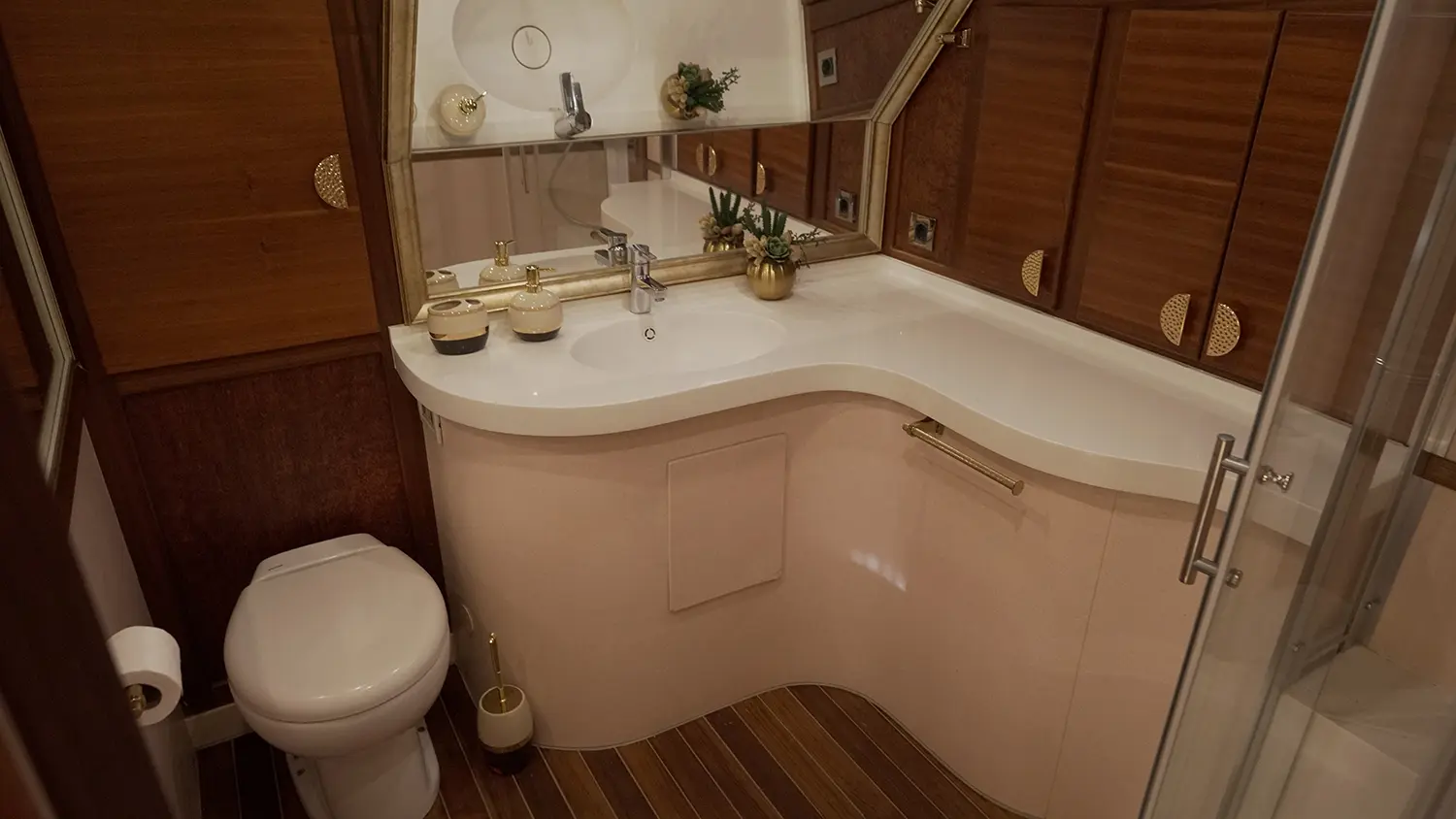 Custom Built 88 | Ayem