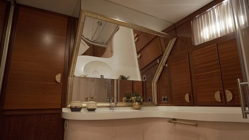 Custom Built 88 | Ayem