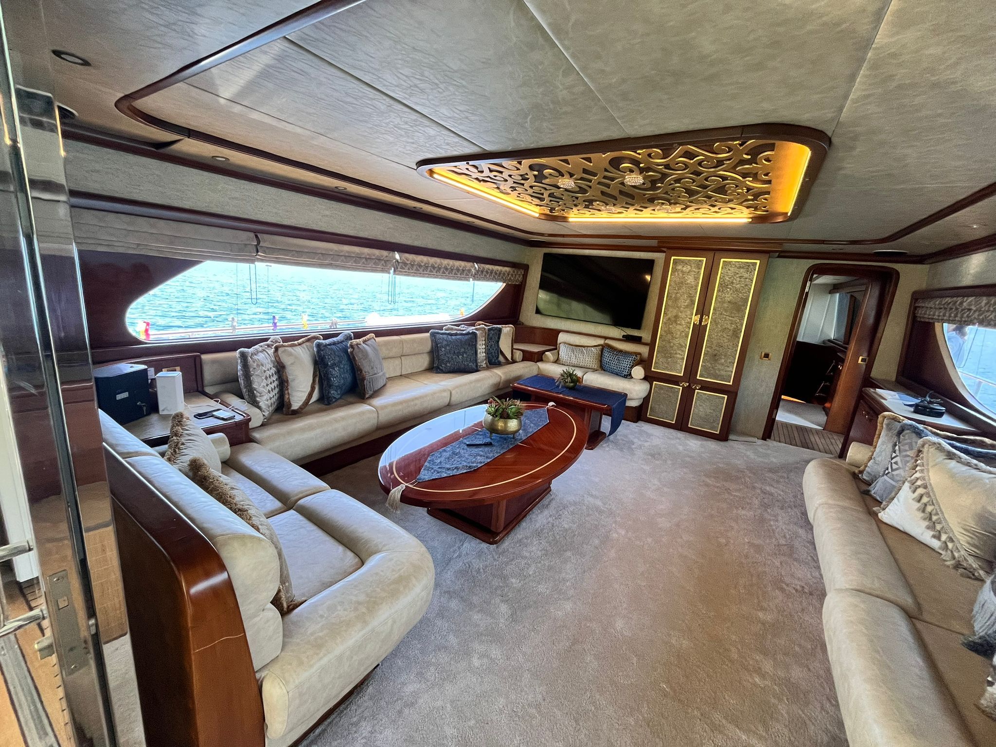 Custom Built 88 | Ayem