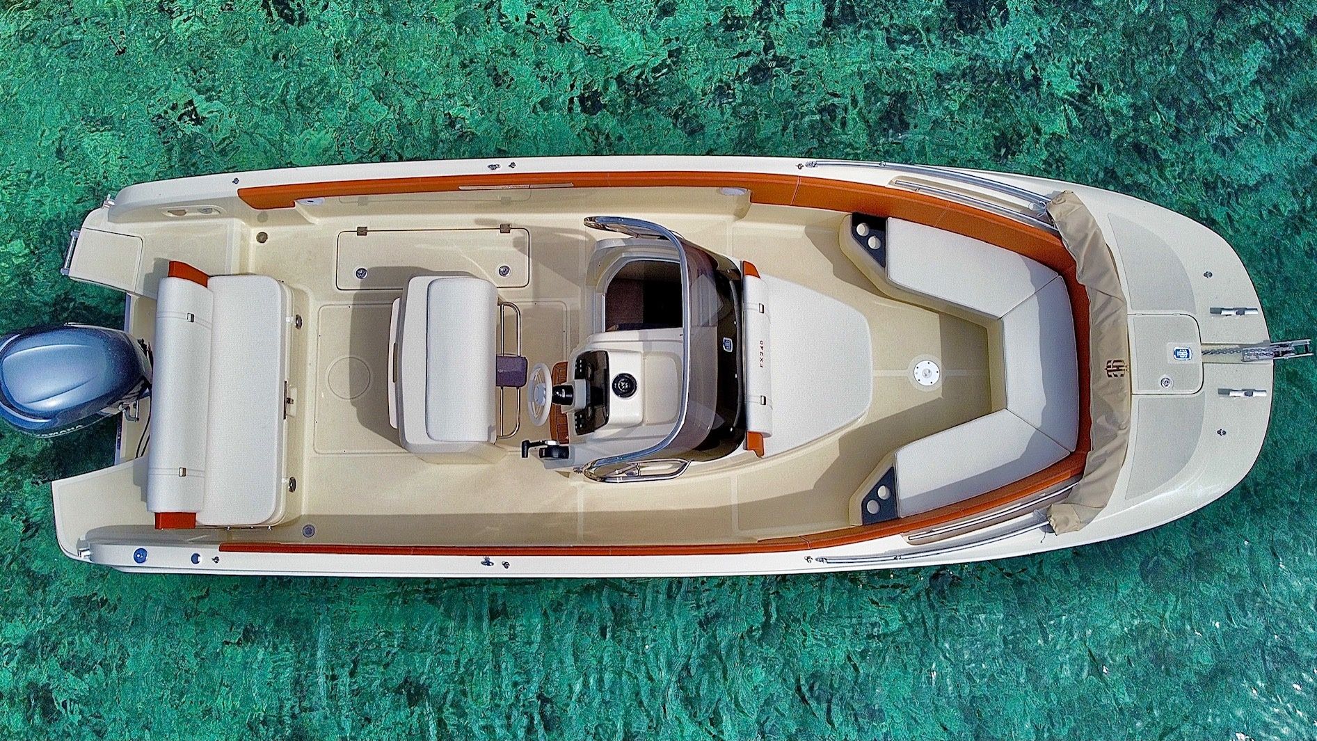 Invictus 240 FX | Saga 2