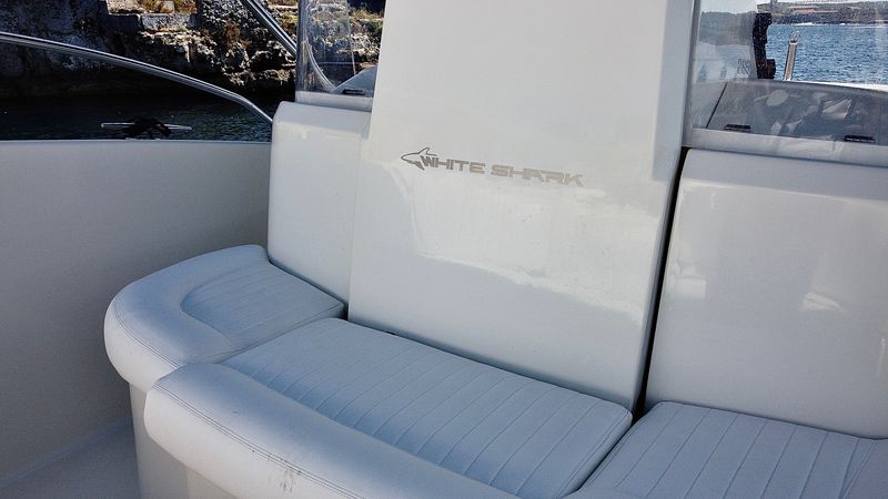 White Shark 285 | Saga 3