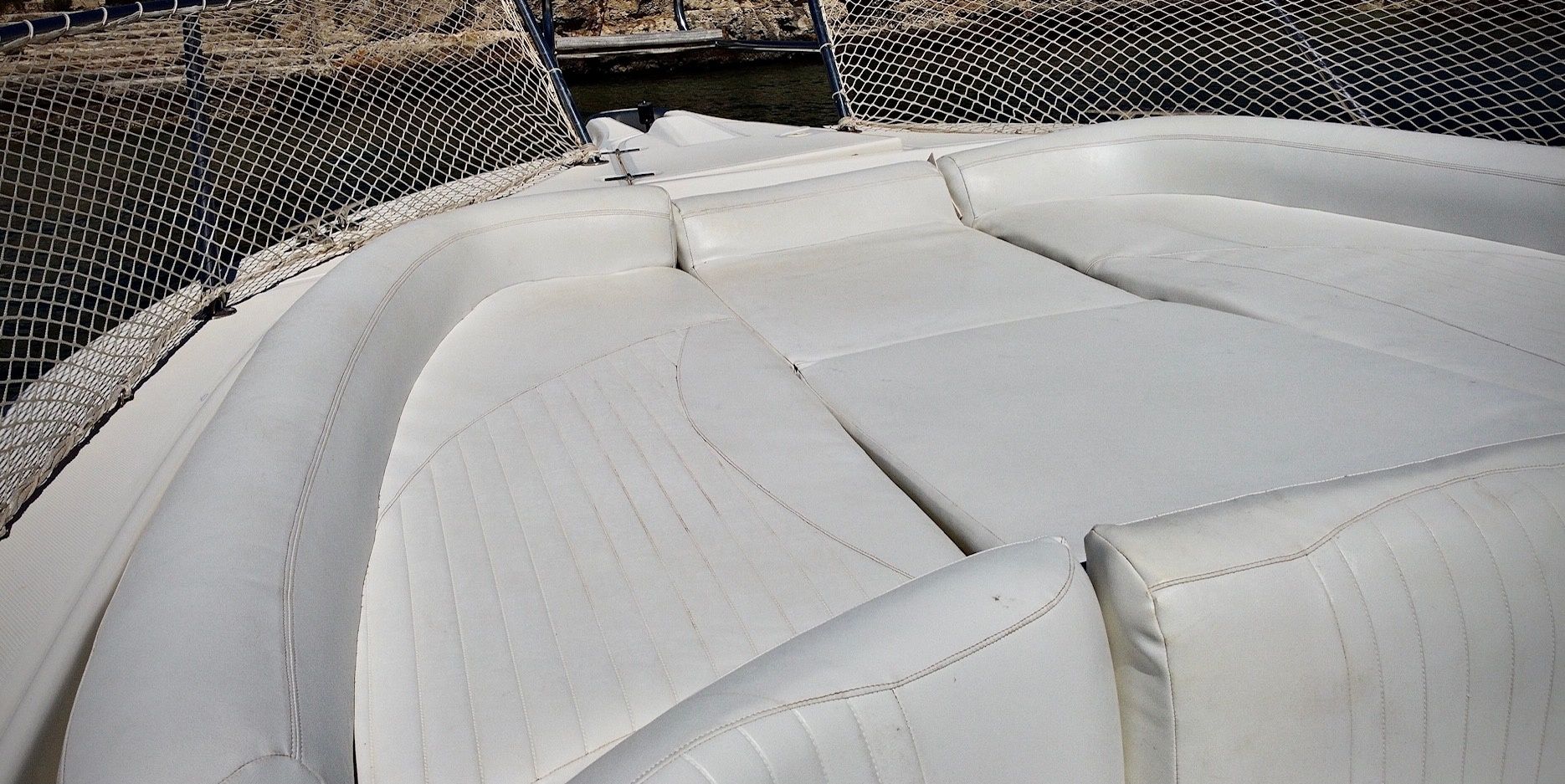 White Shark 285 | Saga 3