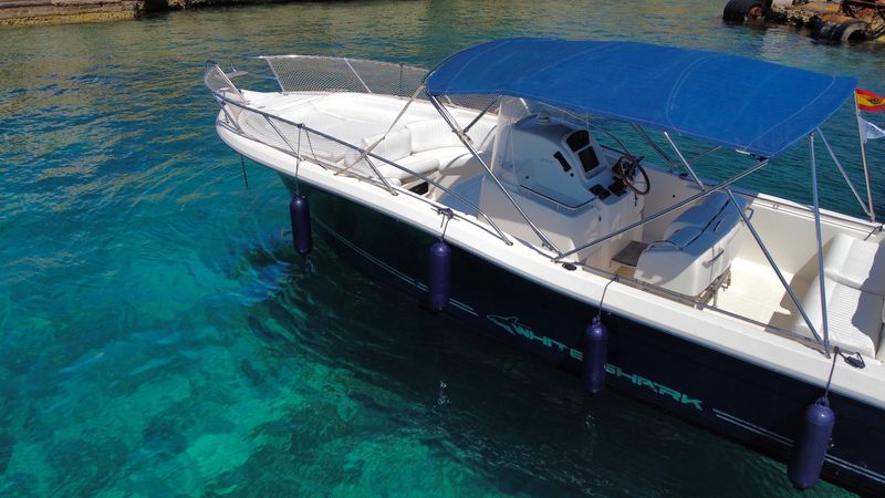 White Shark 285 | Saga 3