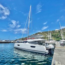 Fountaine Pajot Elba 45 | Sea the World