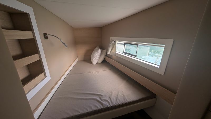 Aventura 37 | Newton