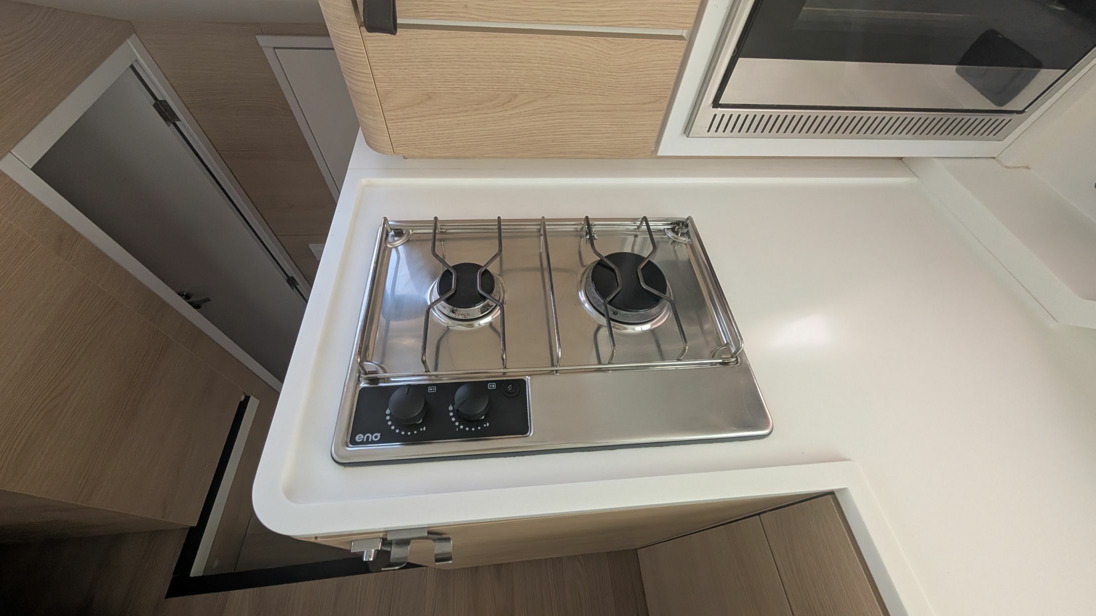 Aventura 37 | Newton