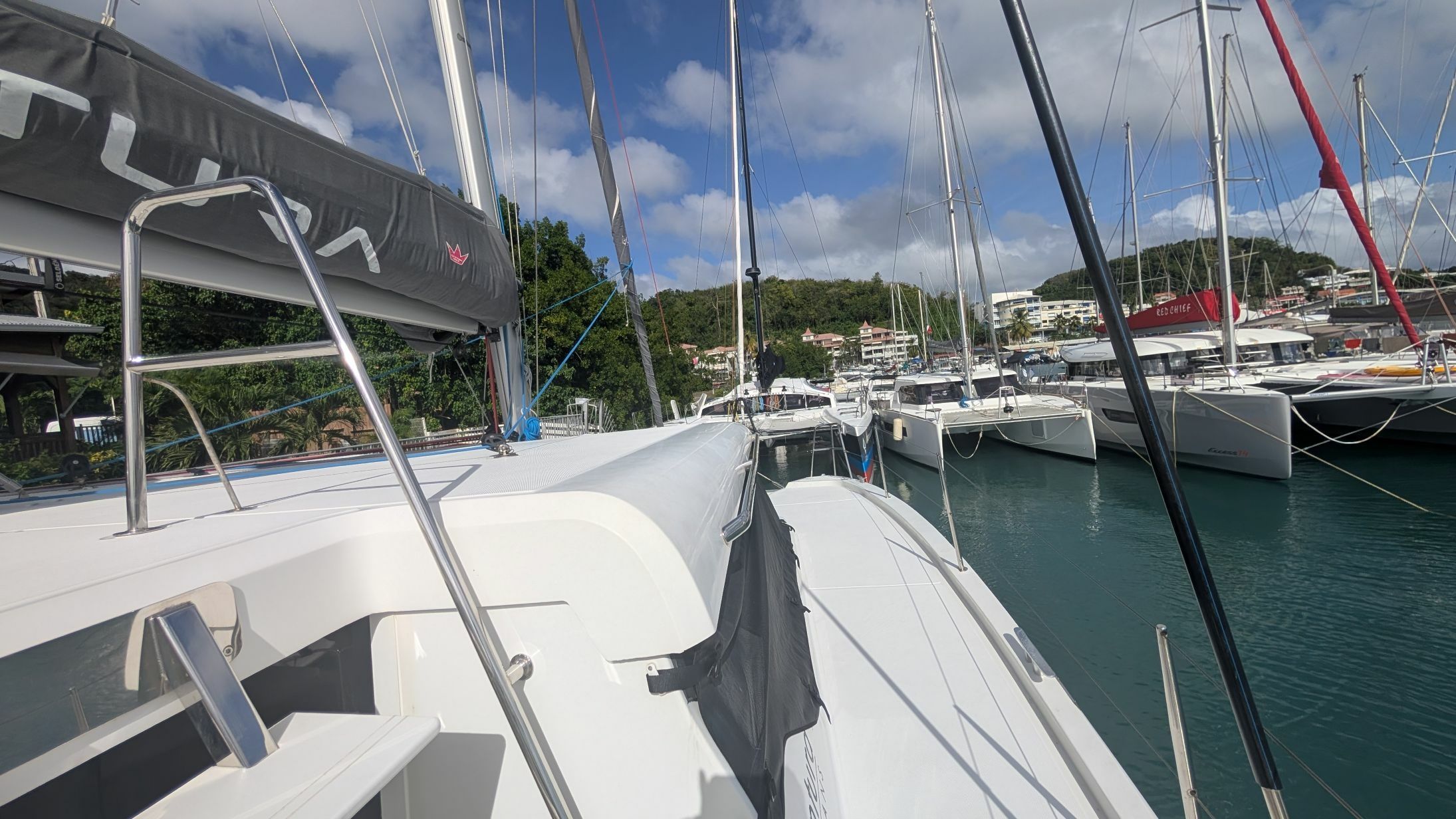 Aventura 37 | Newton