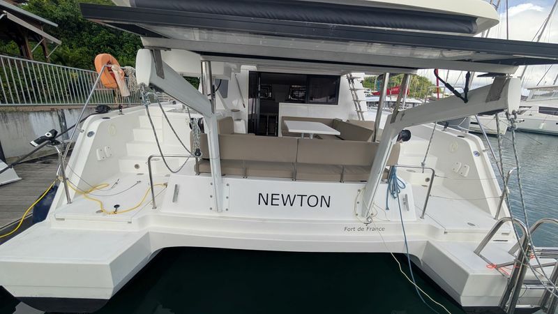 Aventura 37 | Newton