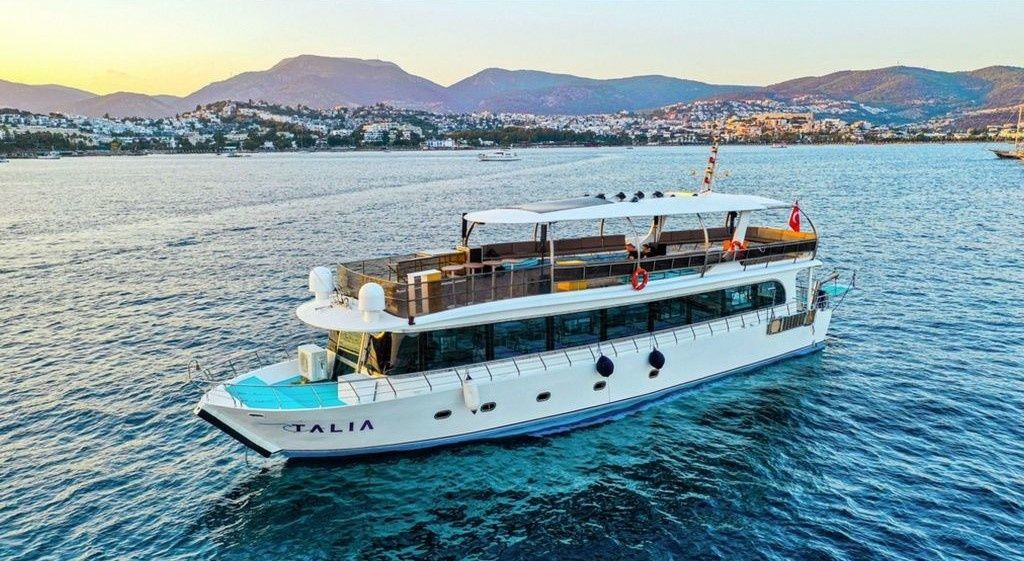 Custom Built 78 | Talia